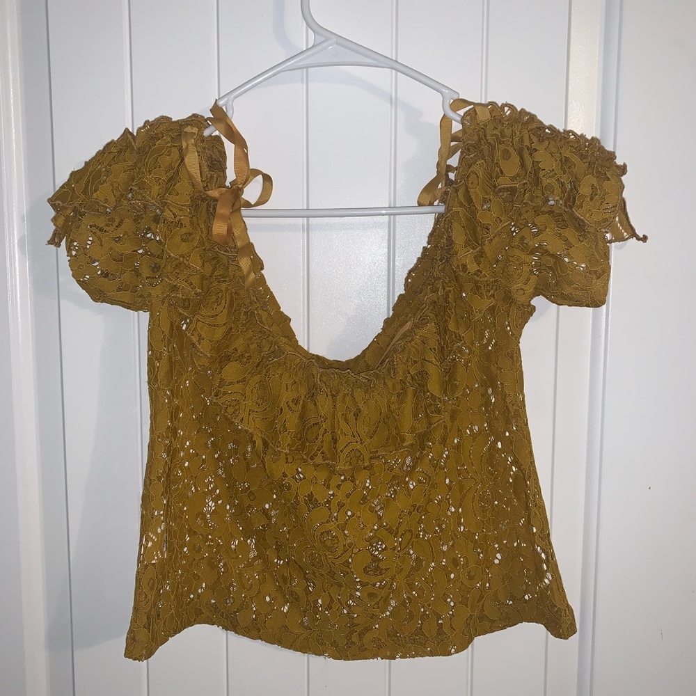 Lace blouse ( fall yellow color)